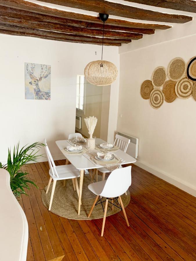 Appartement Hyper Centre De St Germain En Laye 4Min Du Rer Saint-Germain-en-Laye Kültér fotó